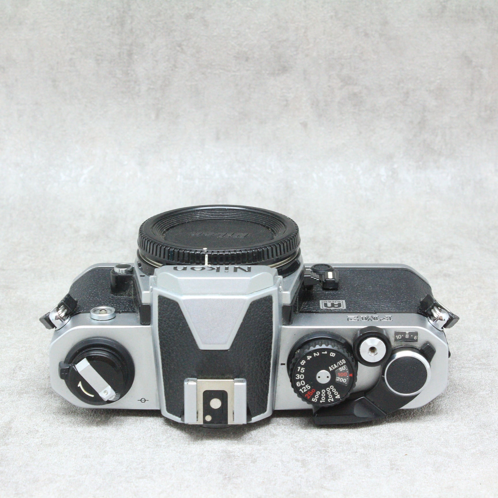 中古品 Nikon NEW FM2 シルバーボディ 後期型