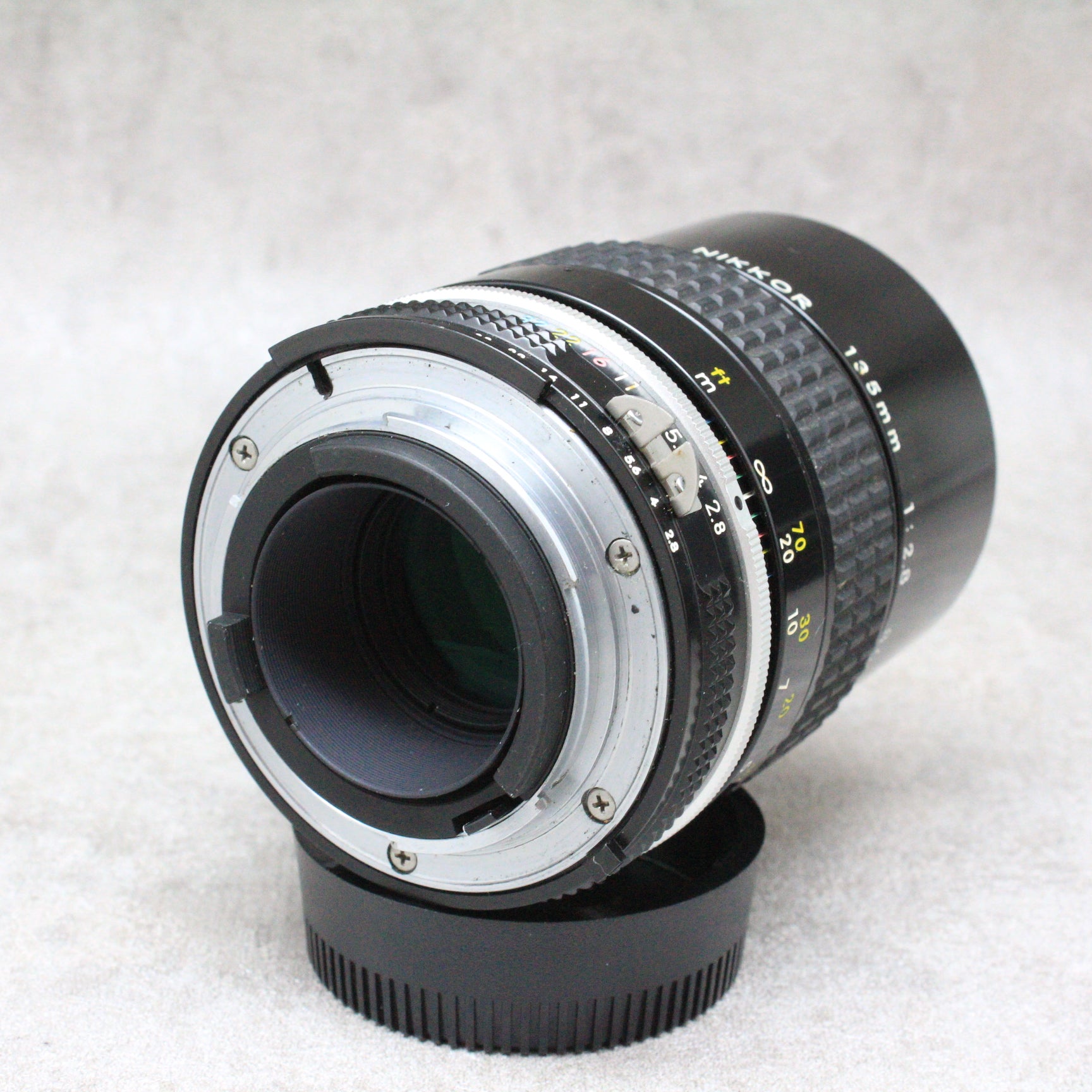 中古品 Nikon Ai NIKKOR 135mm F2.8