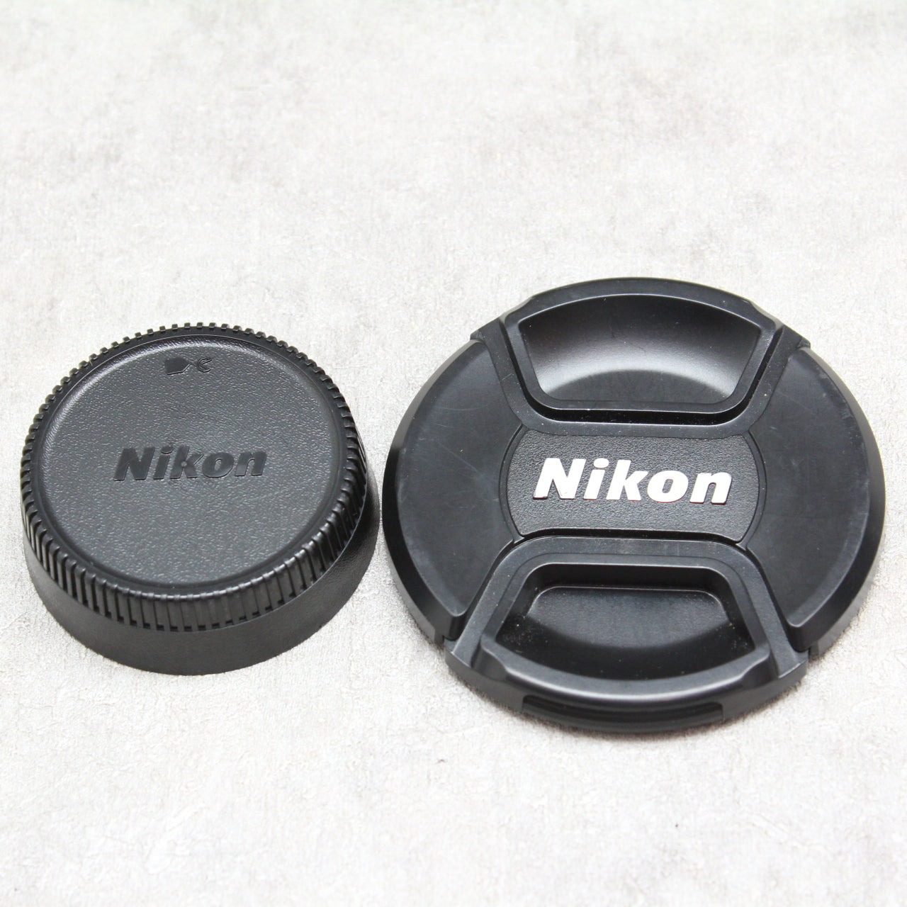 中古品 Nikon AF-S DX NIKKOR 18-200mm f/3.5-5.6G ED VR ※12月11日(日)のYouTubeでご紹介