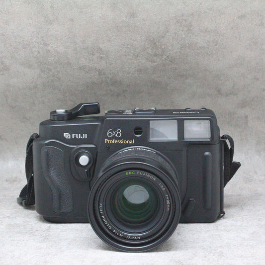中古品 FUJI GW680III Professional6×8中判カメラ さんぴん商会