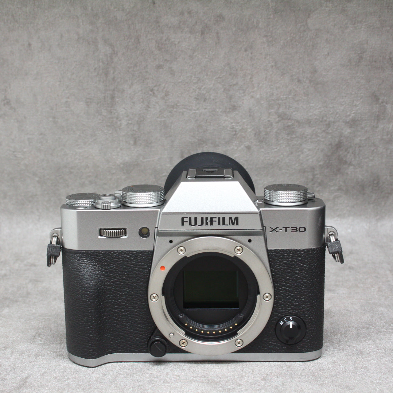 中古品 FUJIFILM X-T30 ボディ Silver ☆1月5日(木)のYouTube生