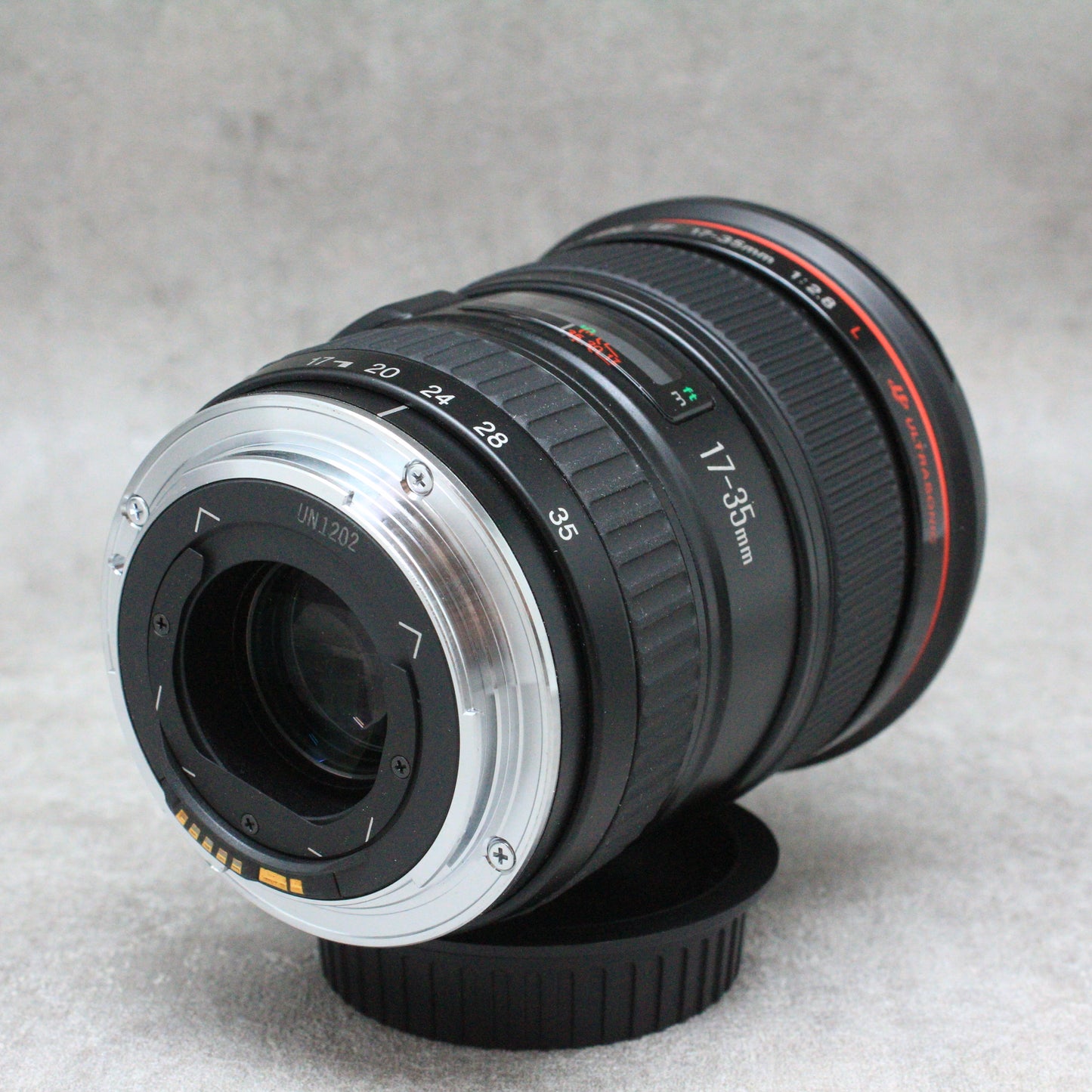 中古品 Canon EF17-35mmF2.8L USM さんぴん商会