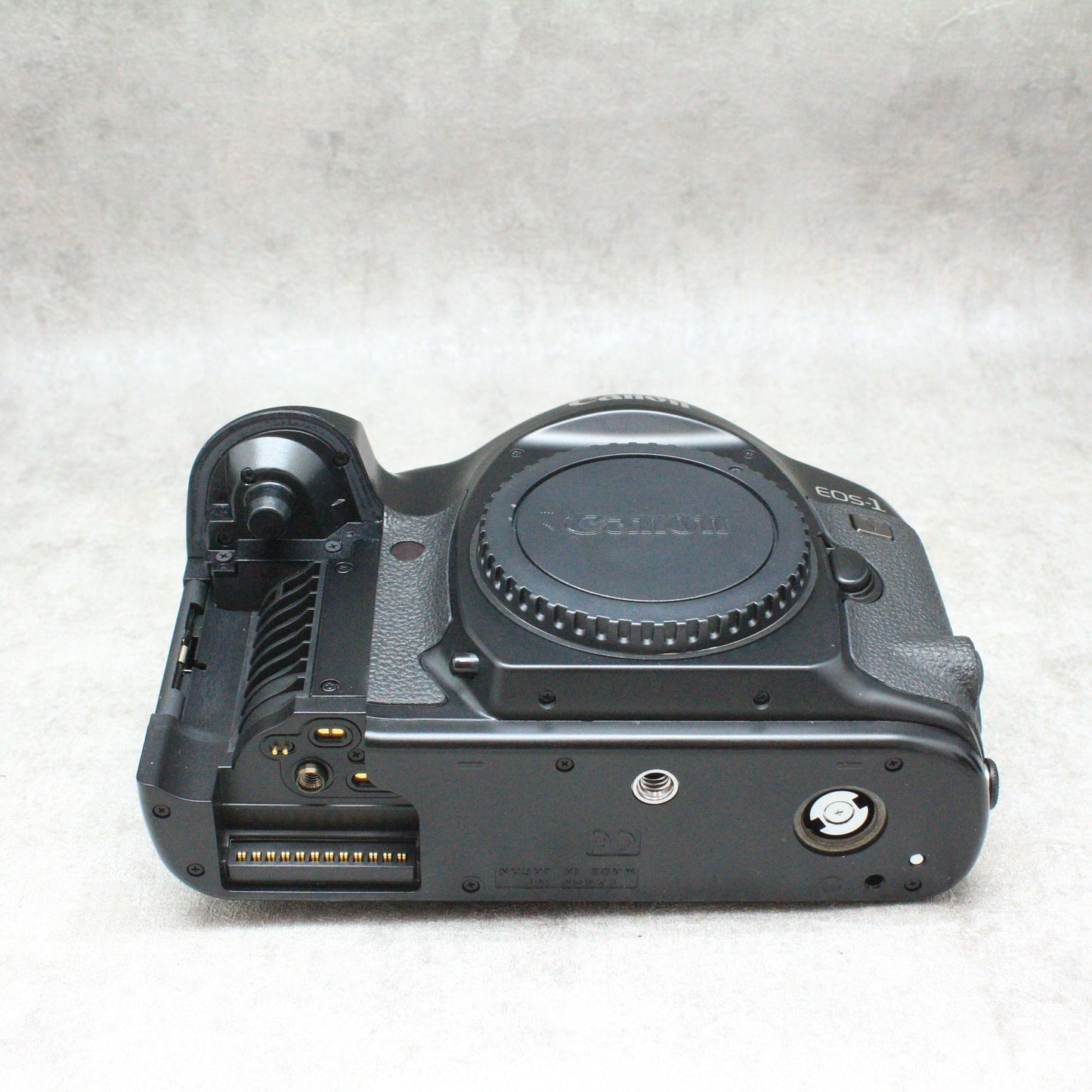 中古品 Canon EOS-1VHS さんぴん商会