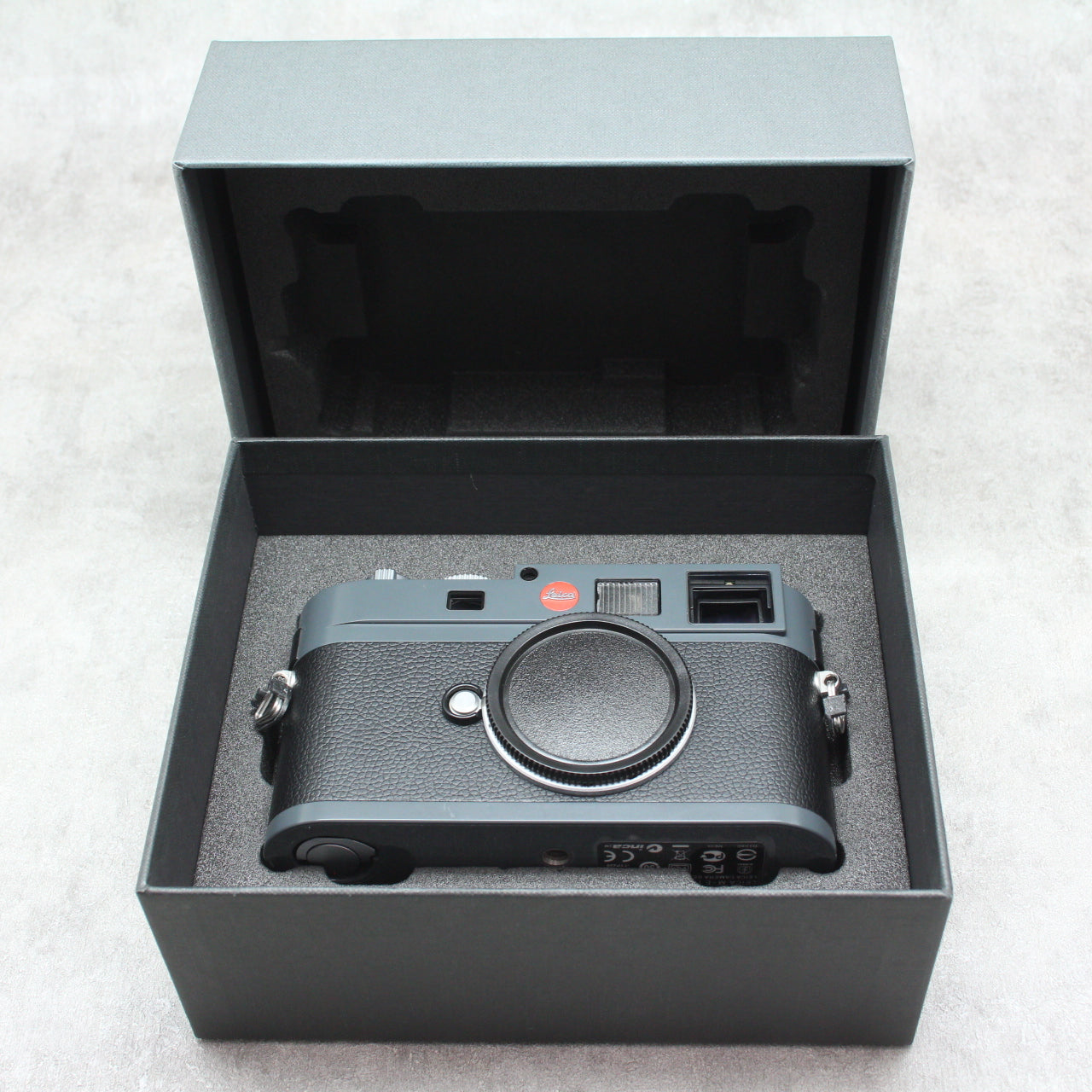 中古品 Leica M-E (Typ 220)【12月3日(土)のYouTube生配信で