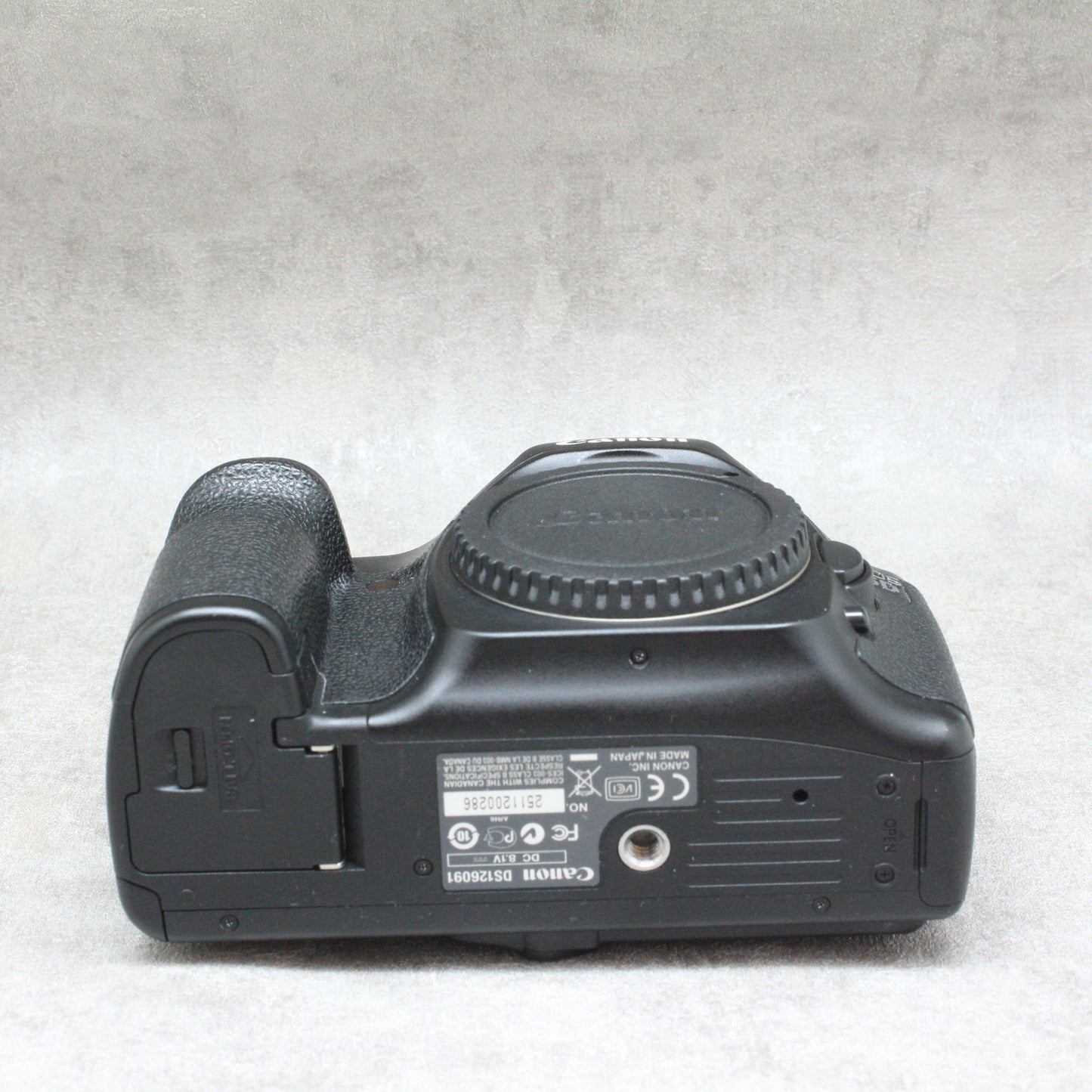 中古品 Canon EOS 5D さんぴん商会