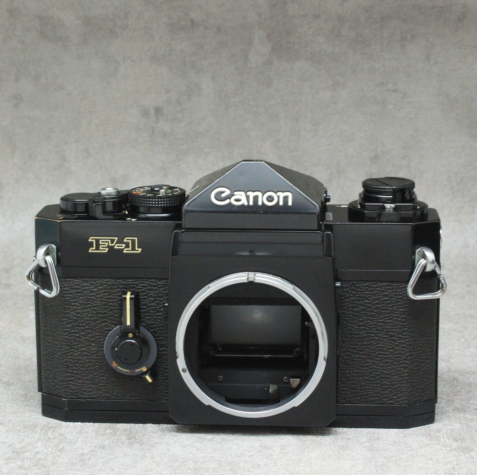 中古品 Canon F-1 ボディ ※12月11日(日)のYouTubeでご紹介