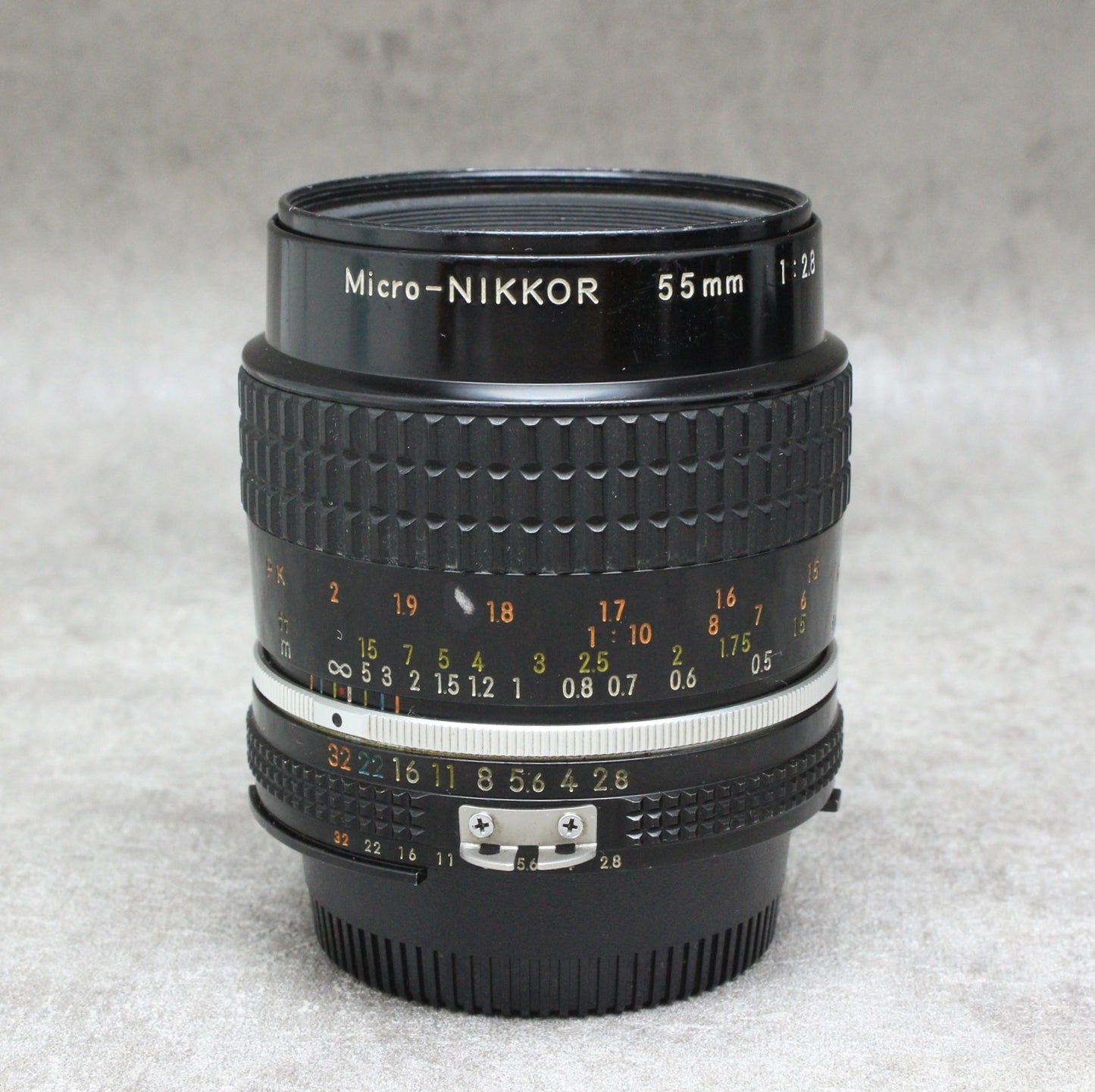 中古品 Nikon Ai-s NIKKOR 55mm F2.8
