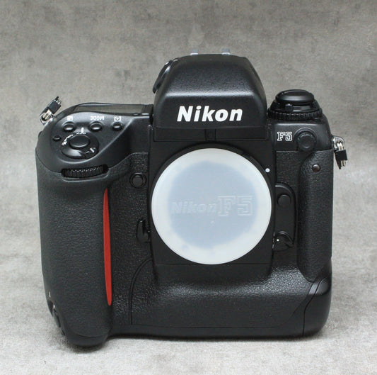 中古品 Nikon F5 ボディ ハヤト商会