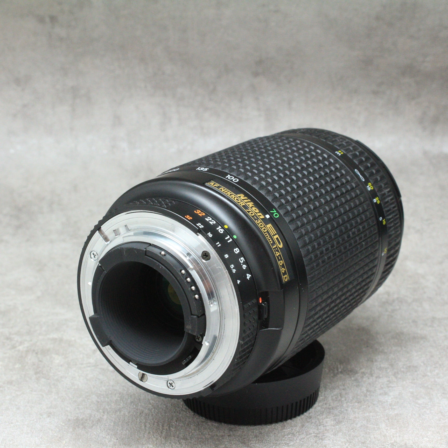 NIKKOR 70〜300mm f4〜5.6 D 中古品 - レンズ(ズーム)