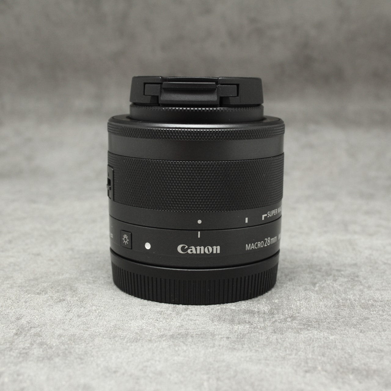 中古品 Canon EF-M 28mm F3.5 MACRO IS STM【1月21日(土)のYouTube生配信でご紹介】