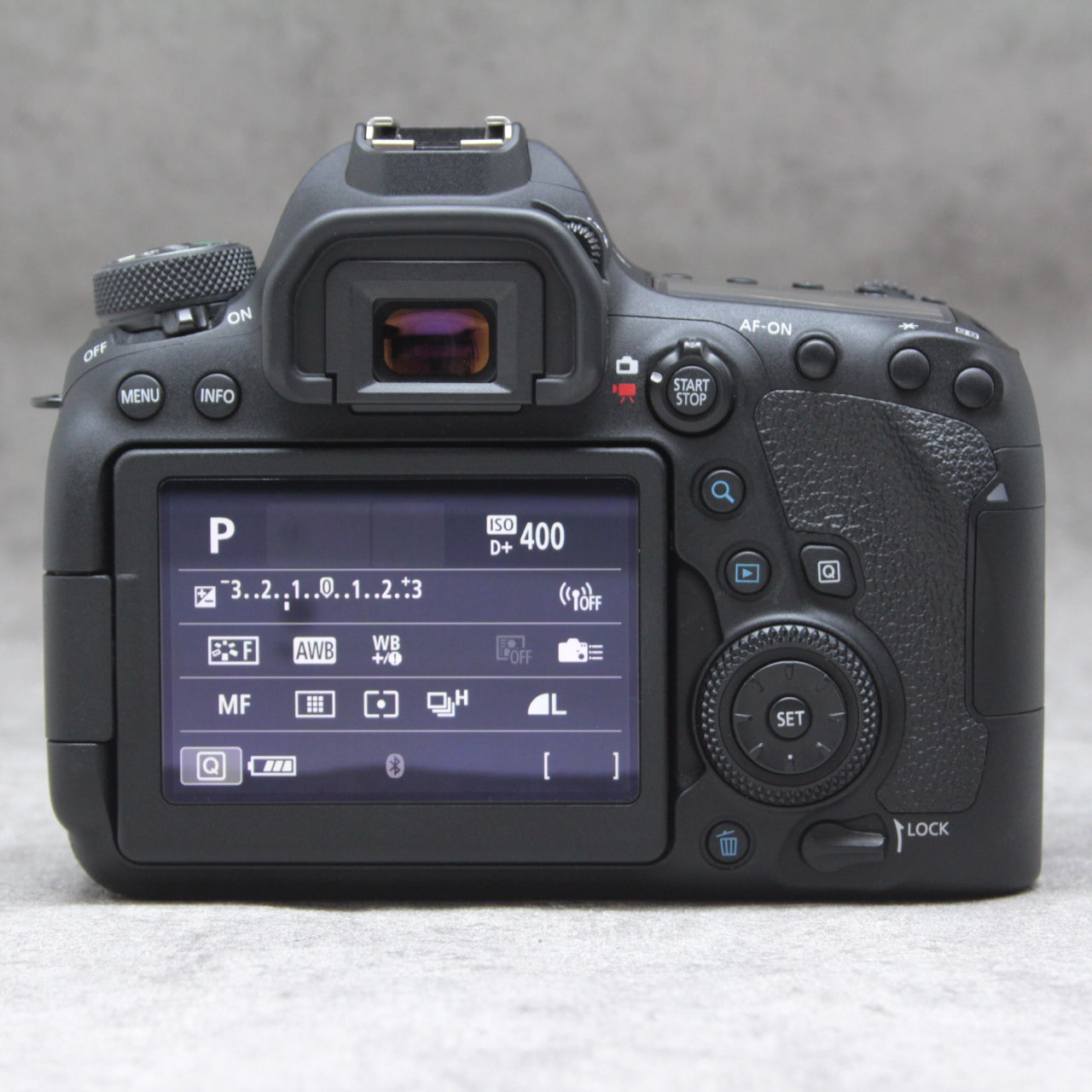 中古品 Canon EOS 6D Mark II + EF 24ｰ105mm IS STM キット ※3月12日 