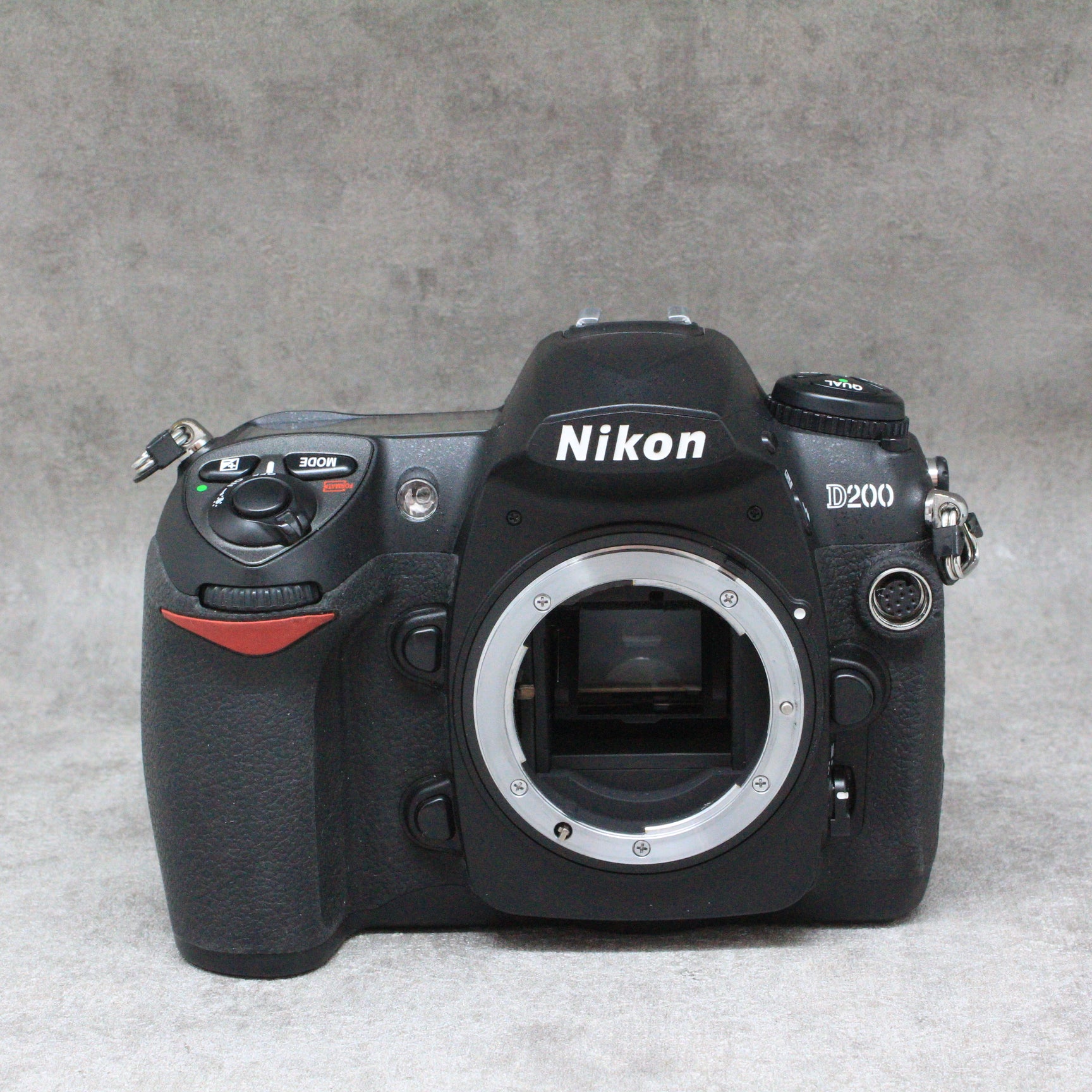 中古品 Nikon D200 ボディ ハヤト商会