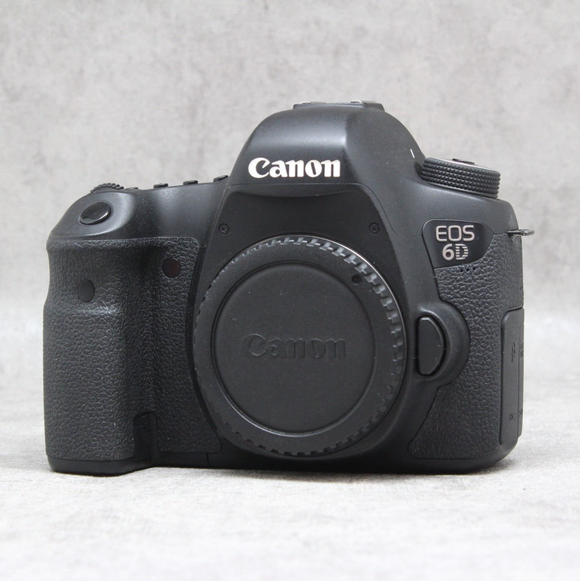 品 Canon EOS 6D ボディ