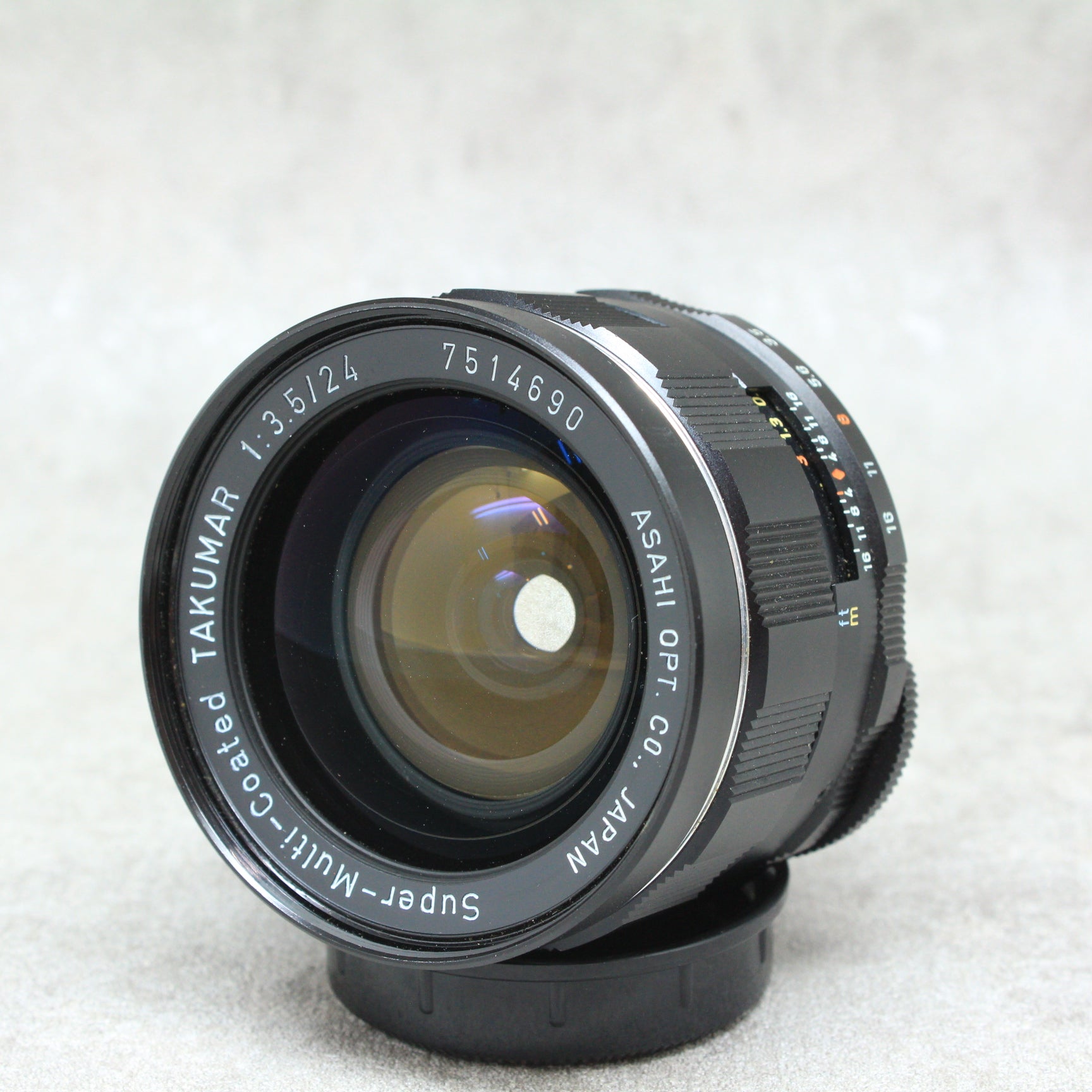 中古品 Super-Multi-Coated TAKUMAR 24mm F3.5 ［M42］ ハヤト商会