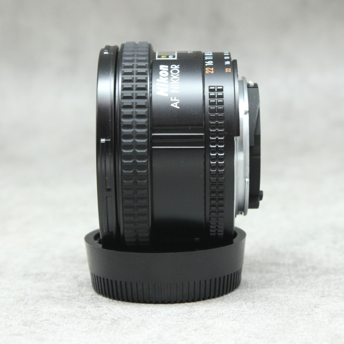 中古品 Nikon Ai AF NIKKOR 20mm F2.8　【8月21日(日)のYouTube生配信でご紹介】