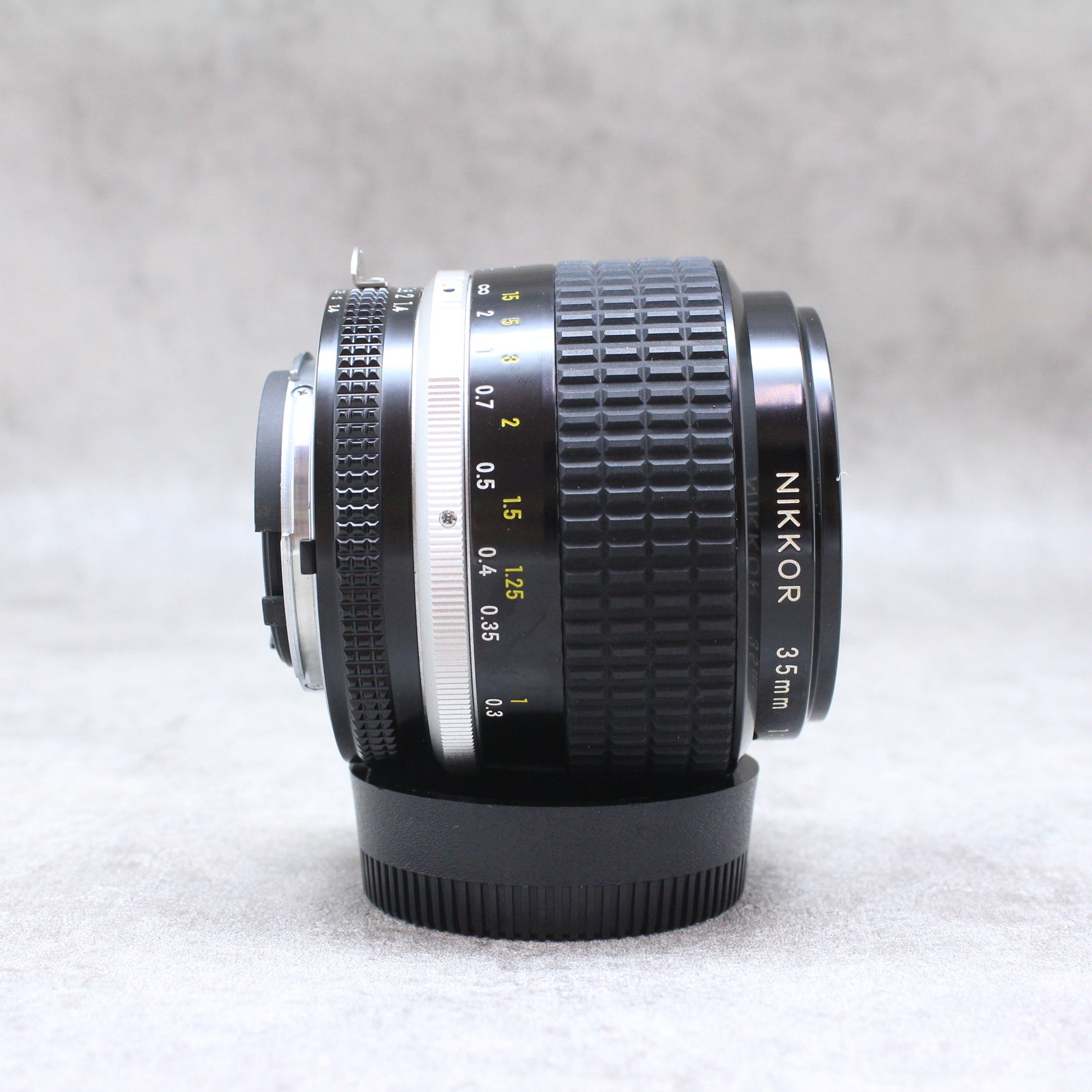 中古品 Nikon Ai-S NIKKOR 35mm F1.4 ハヤト商会