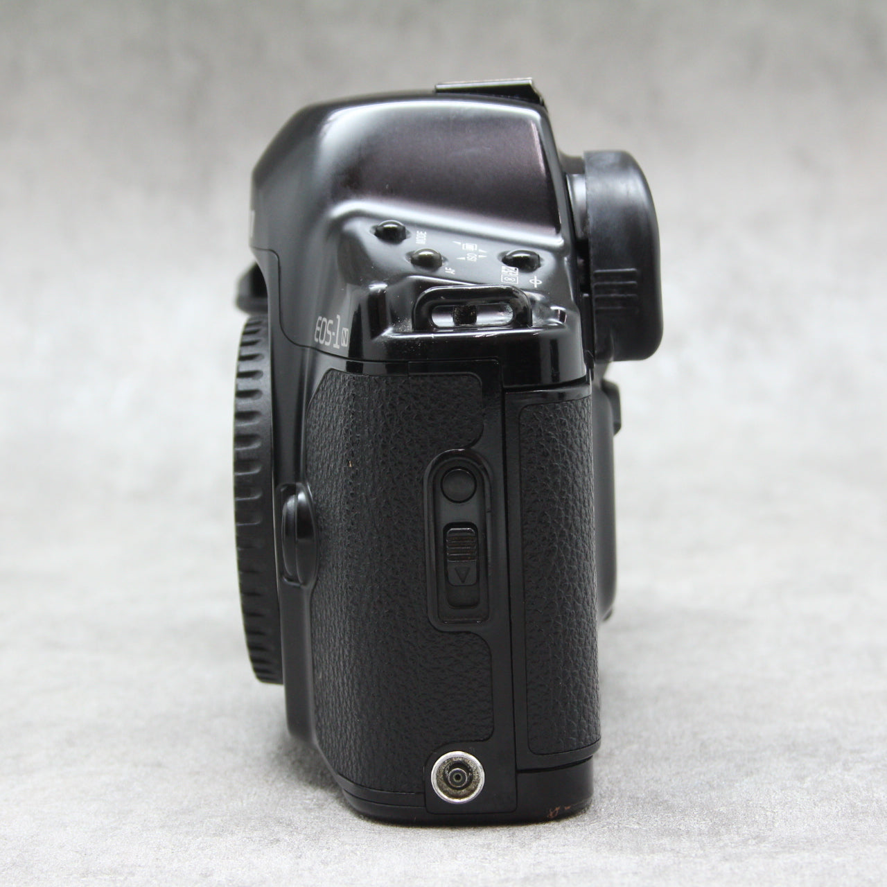 中古品 Canon EOS 1N ボディ ※12月4日(日)のYouTubeでご