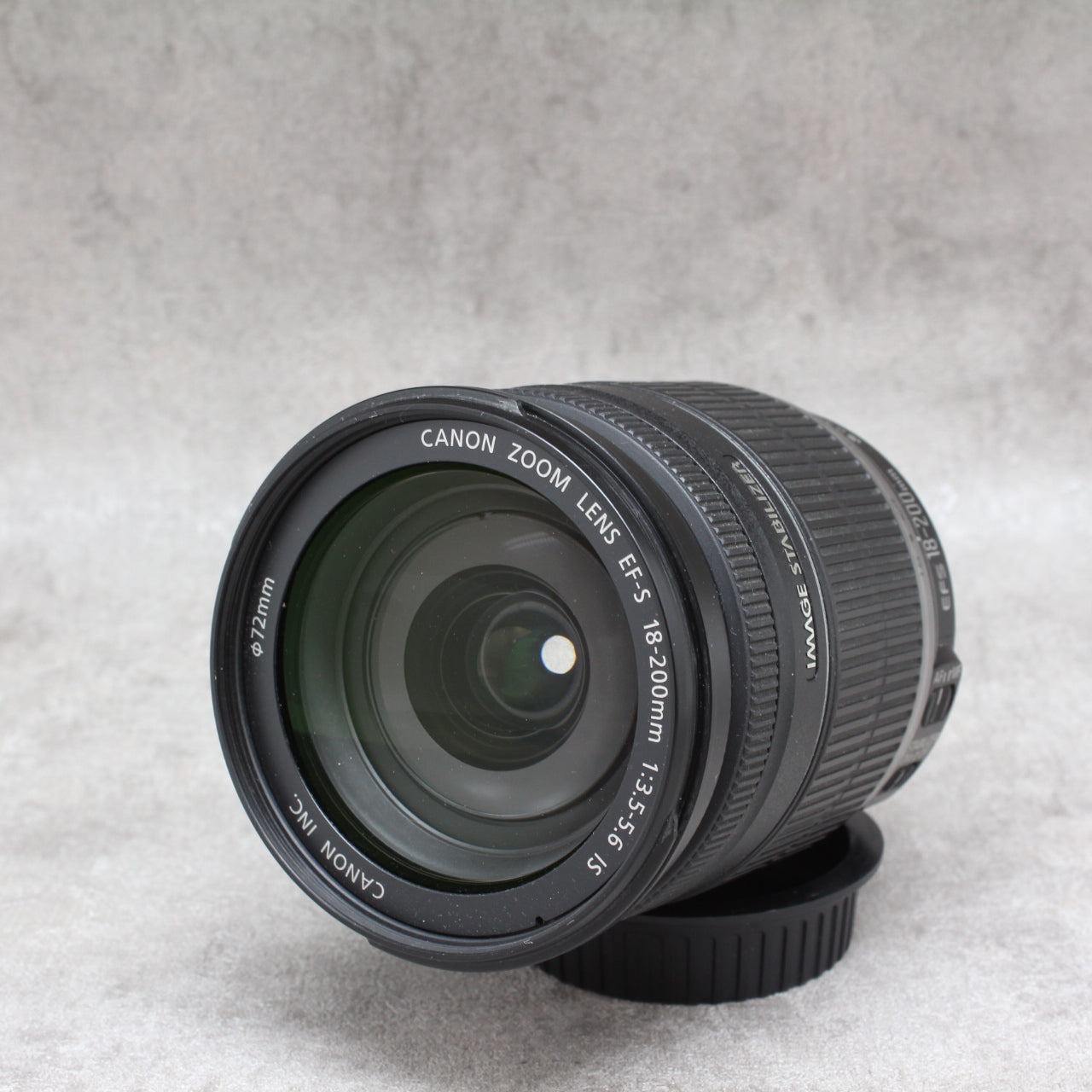 中古品 Canon EF-S 18-200mm F3.5-5.6 IS【10月29日(土)