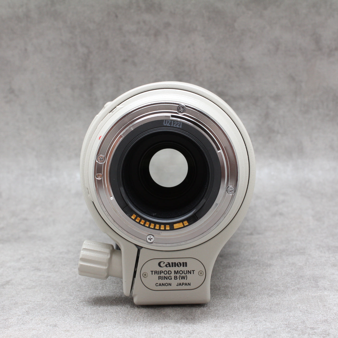 中古品 Canon EF100-400mm F4.5-5.6L IS USM【11月5日(土)のYouTube生配信でご紹介】