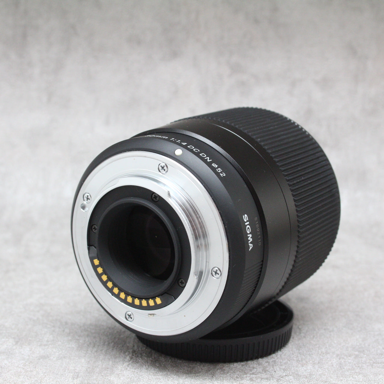 中古品 SIGMA 30mm F1.4 DC DN マイクロフォーサーズ用【12月24日(土