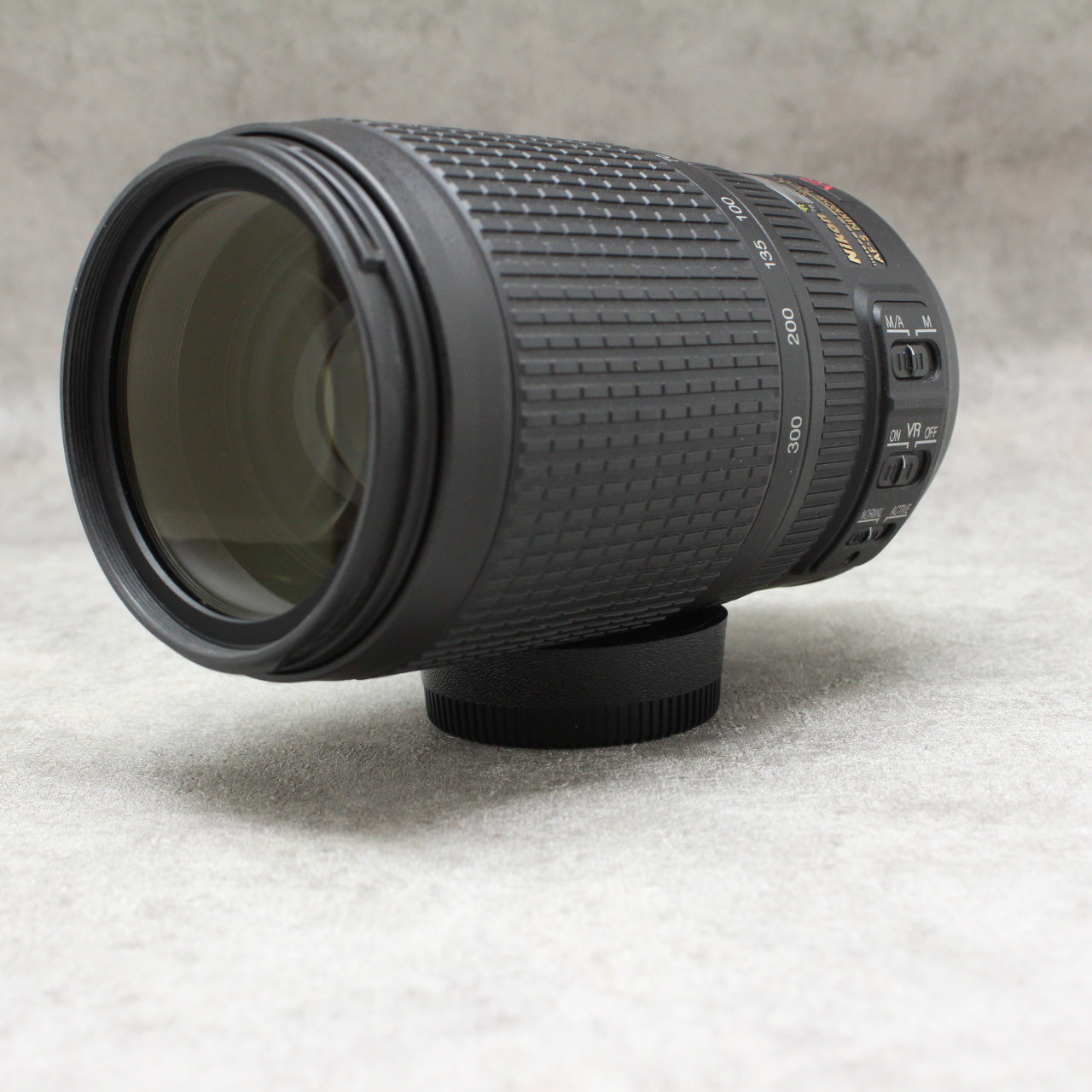 中古品 Nikon AF-S 70-300mm F4.5-5.6G ED VR ☆12月22日(木)のYouTube