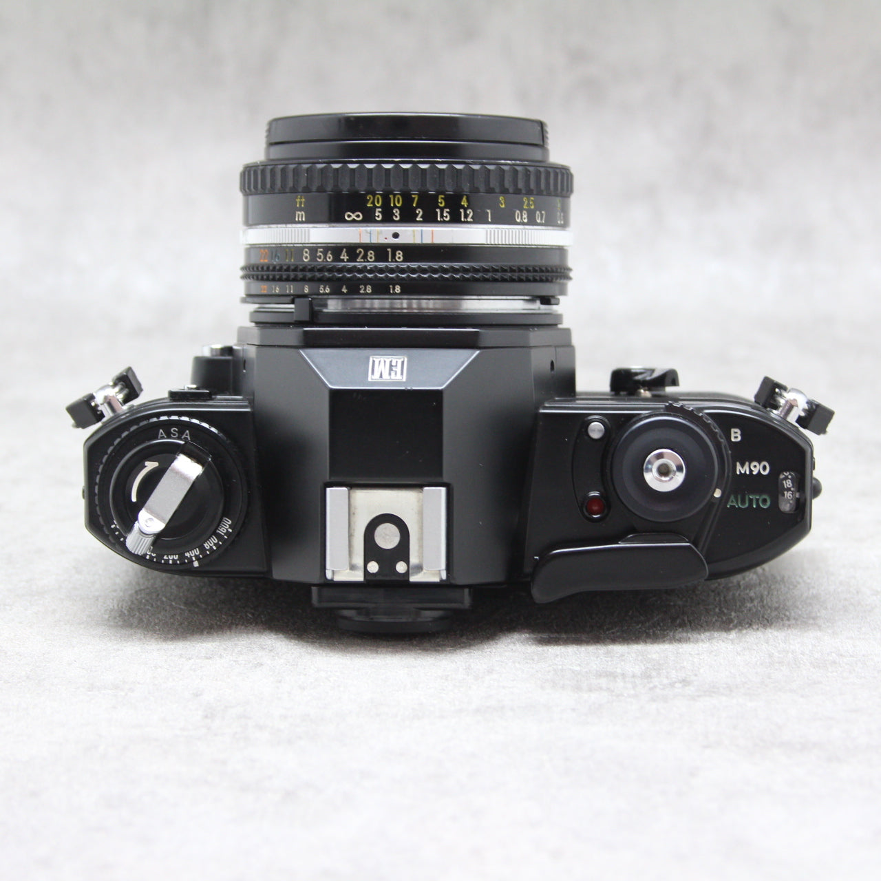 中古品 Nikon EM + Ai-S NIKKOR 50mm F1.8 リトルニコンセット ※2月12 