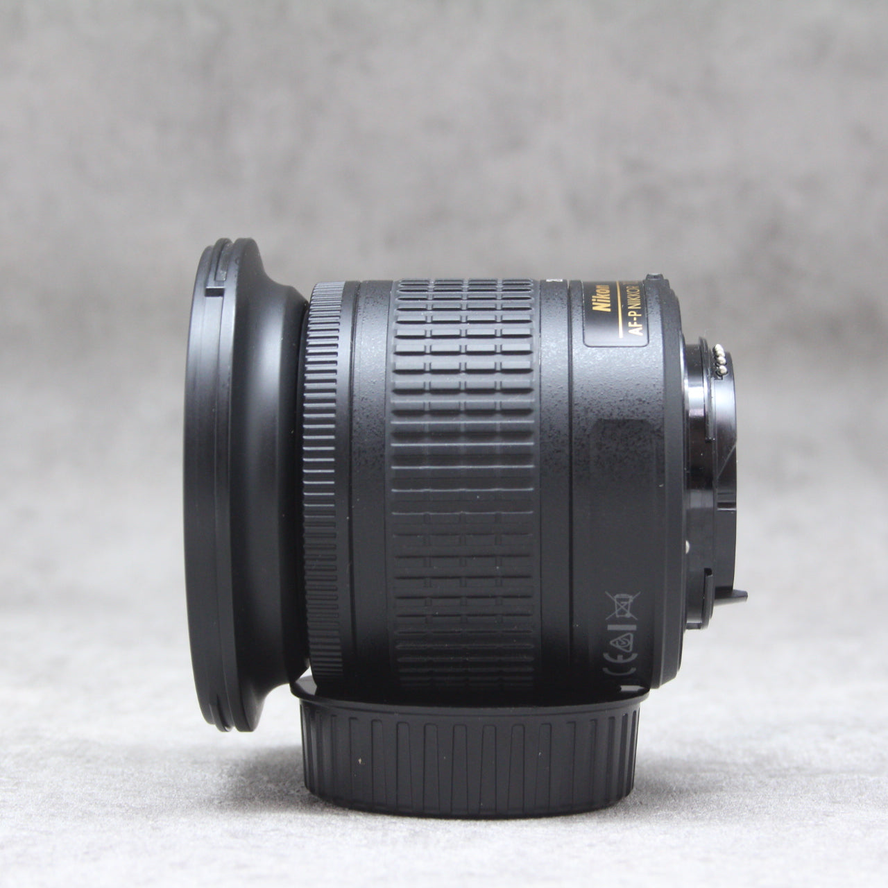 中古品 Nikon AF-P DX NIKKOR 10-20mm F4.5-5.6G VR ☆2月2日(木)のYouTube生配信でご紹介☆