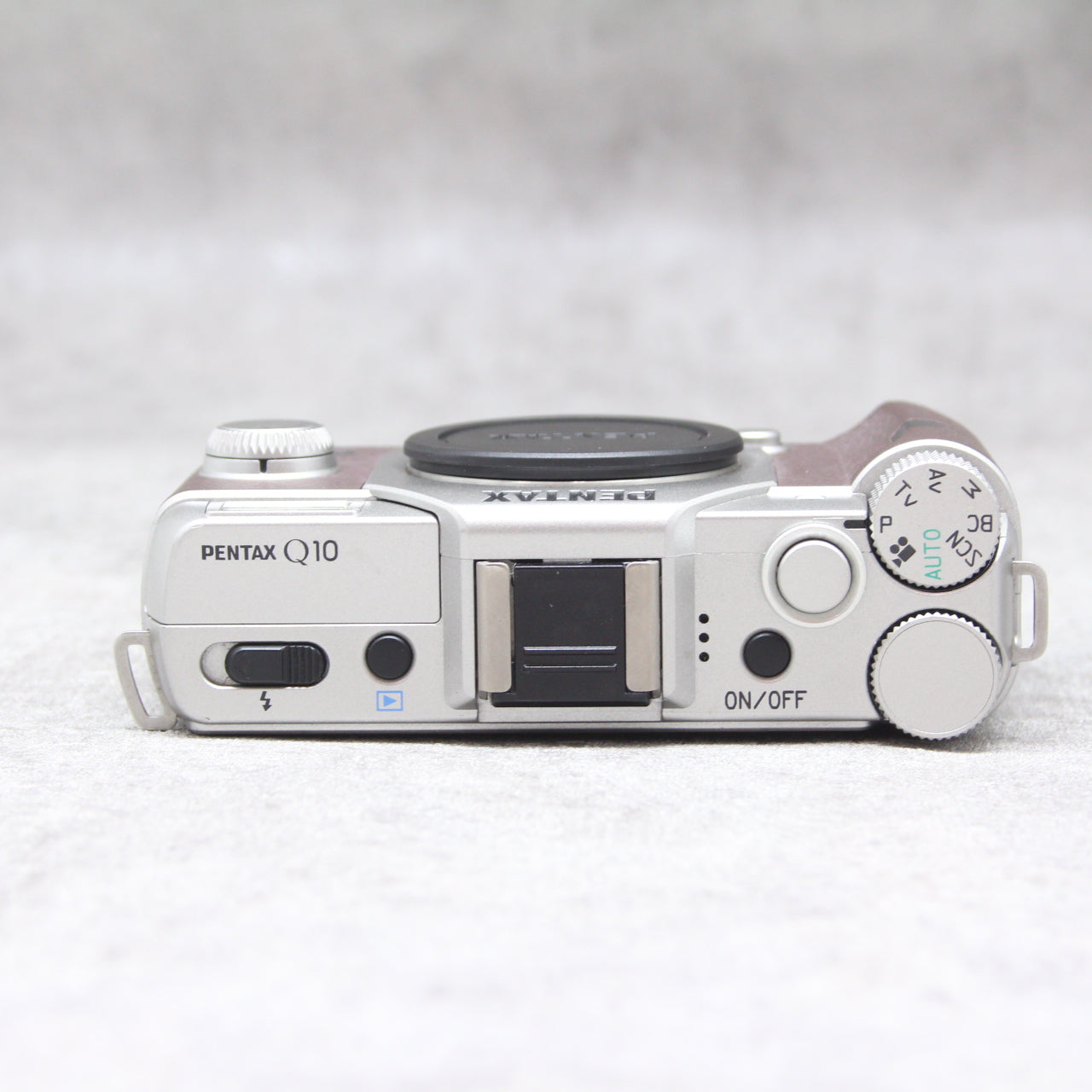PENTAX Q10 ダブルズームキット シルバーカメラ