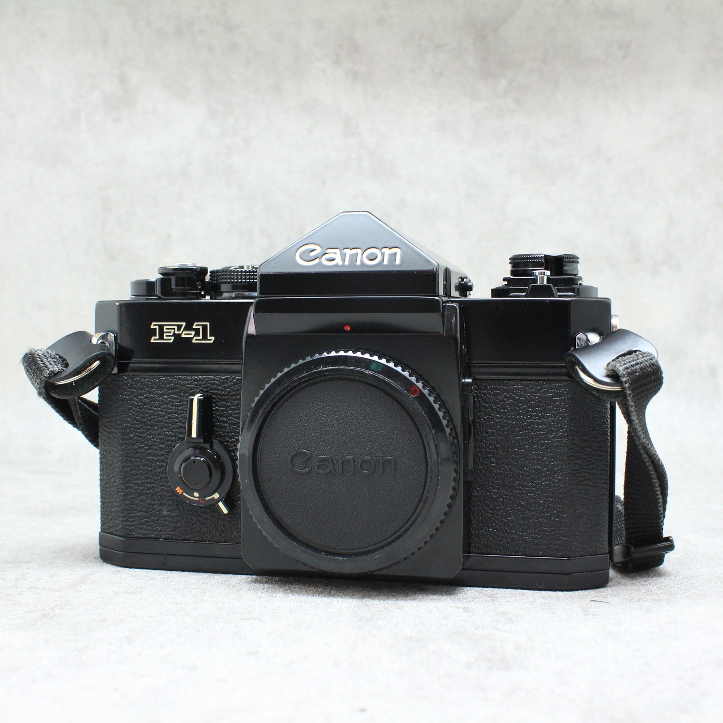 □ 美品 □ キャノン Canon F-1 後期 ボディ-