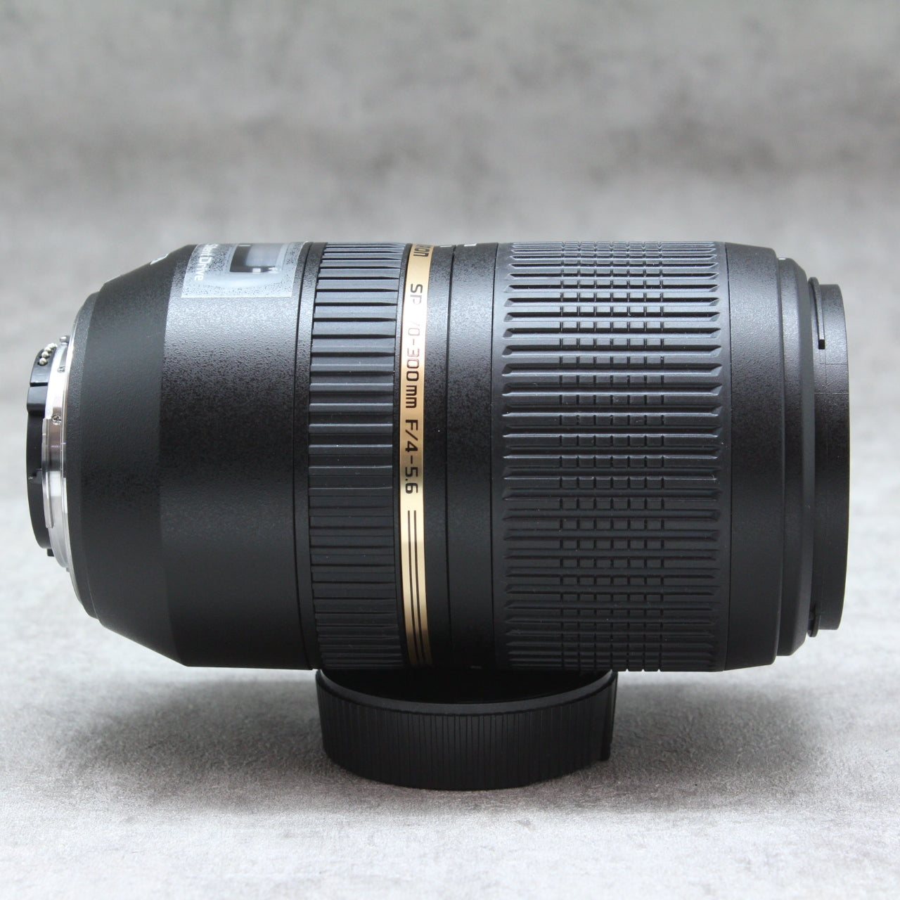 中古品 TAMRON SP 70-300mm F4-5.6 VC Nikon用【11月19日(土)