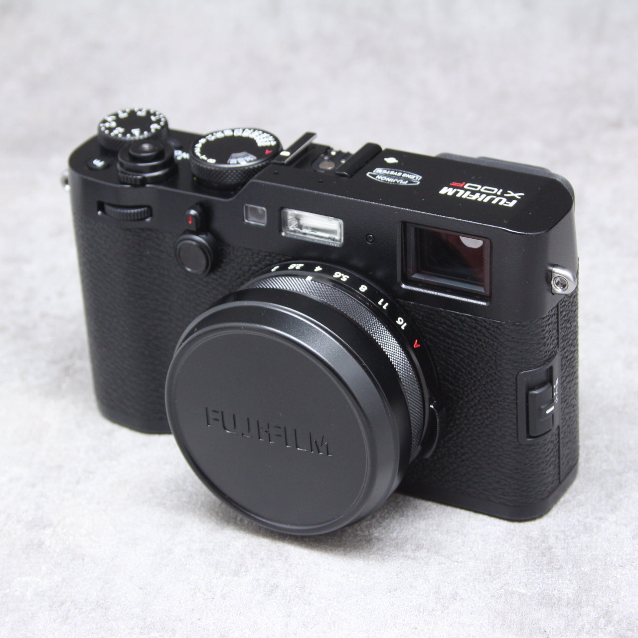 中古品 FUJIFILM X100F BK【12月17日(土)のYouTube生配信でご