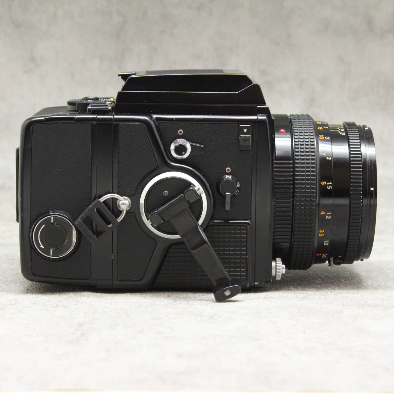 Zenza Bronica ゼンザノン PS 80mm f/2.8 Lens