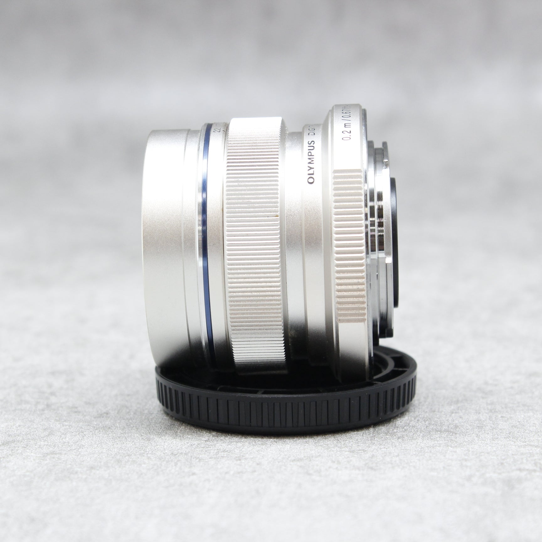 中古品 OLYMPUS M.ZUIKO DIGITAL ED 12mm F2.0 ☆9月10日(土)のYouTube