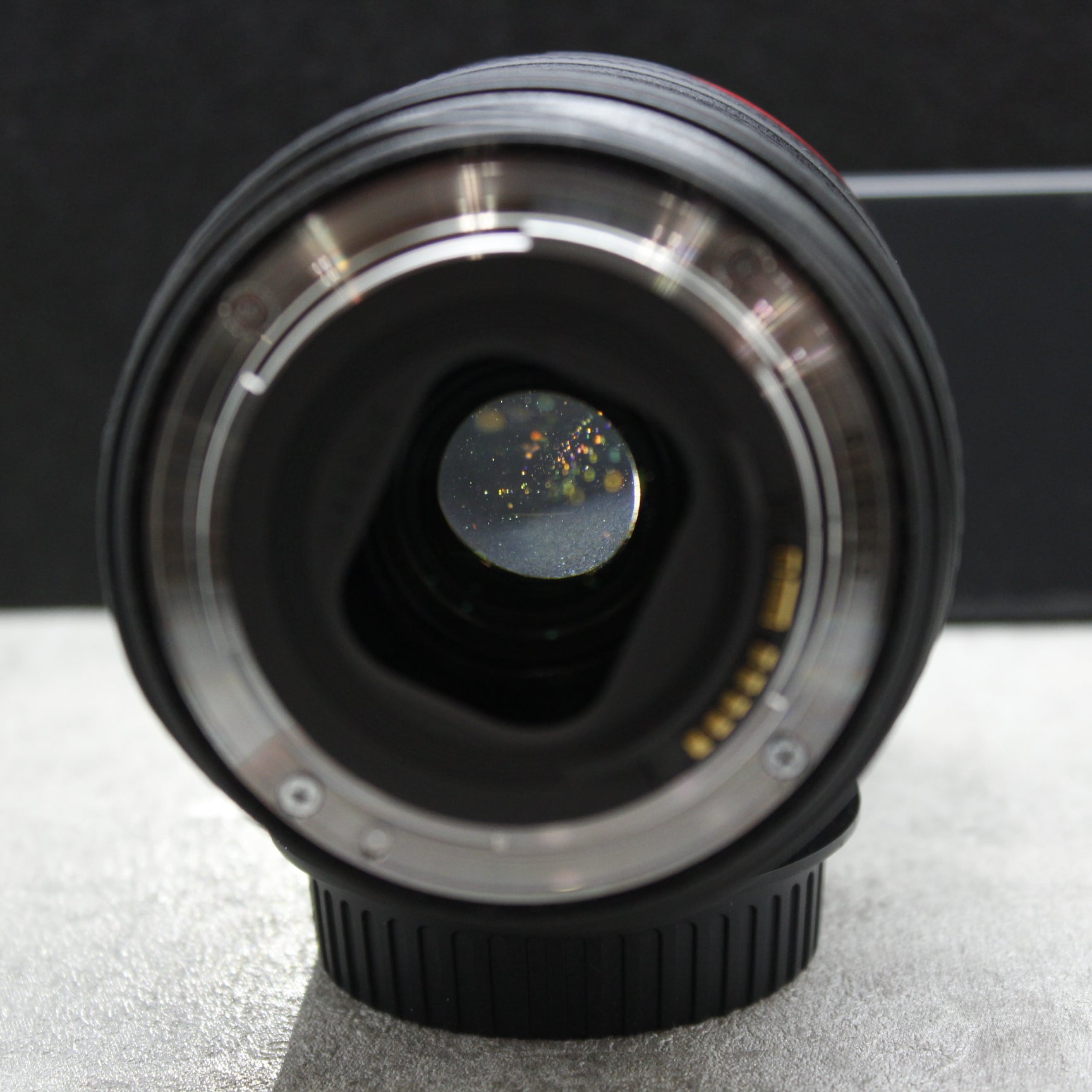 中古品 Canon EF24-105mm F4L IS USM ※1月8日(日)のYouTube生配信でご紹介