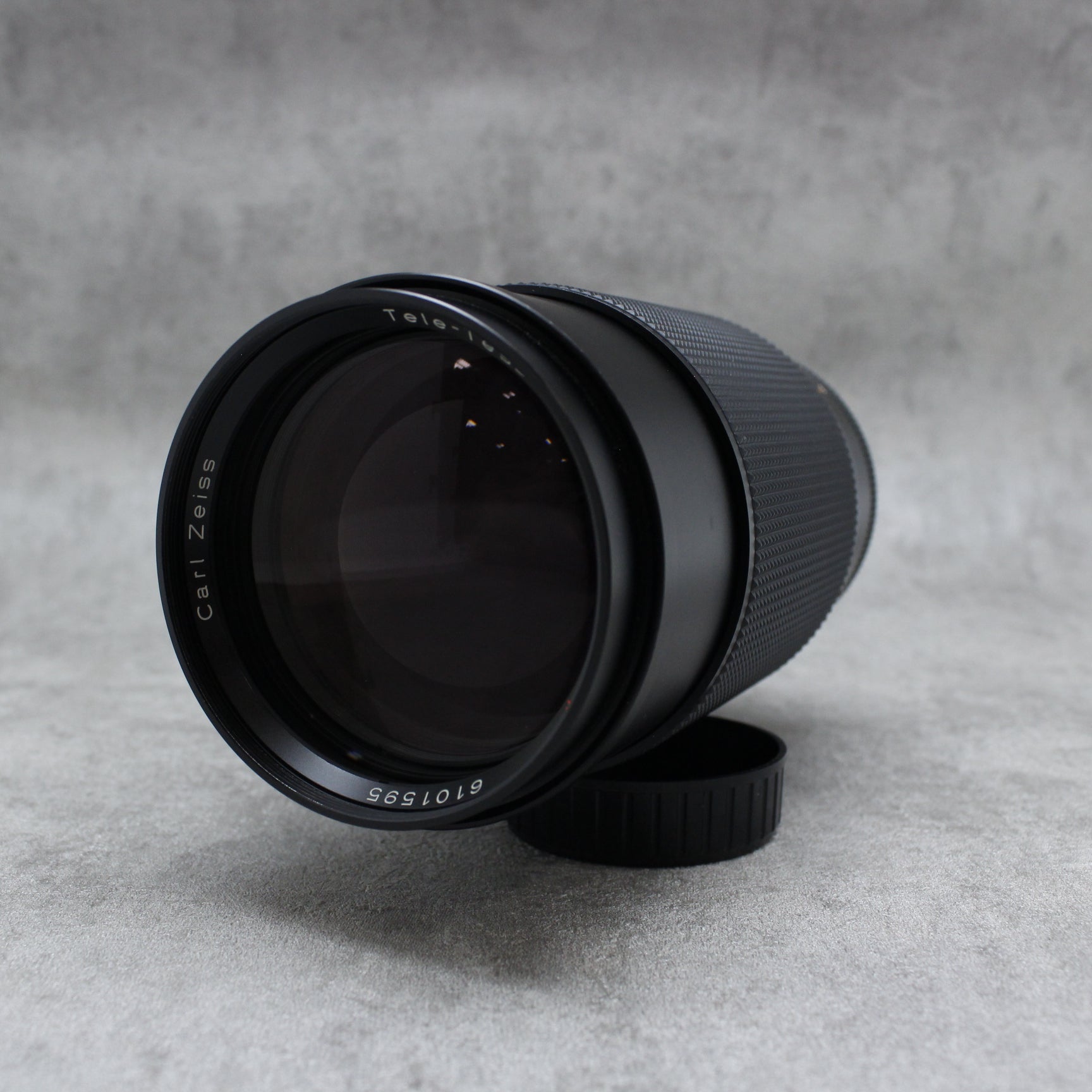 中古品 Carl Zeiss Tele-Tessar T* 200mm F3.5(AEG)【1月14日(