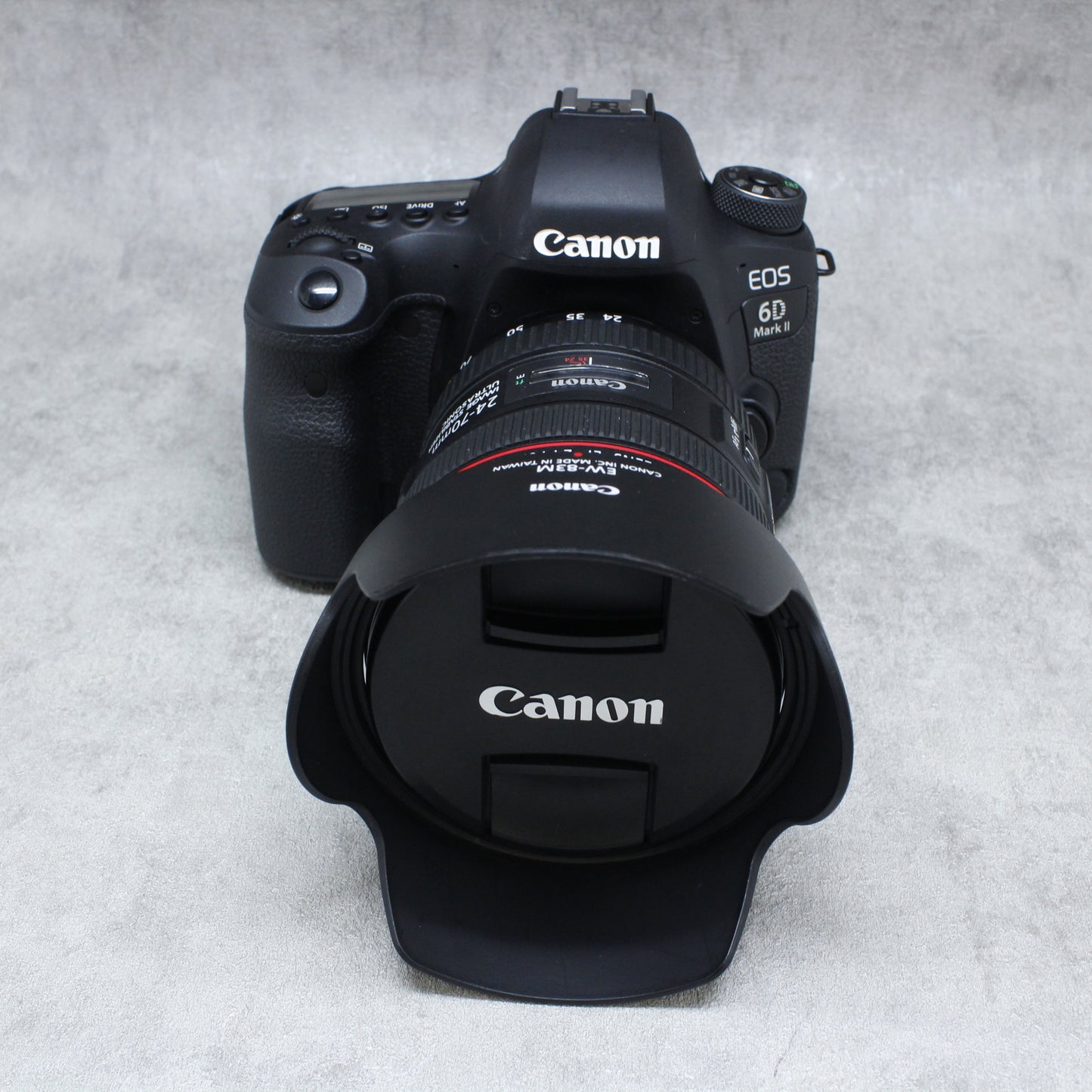 中古品 Canon EOS 6D MarkII EF24-70 F4L IS USMレンズキット ☆3月11 