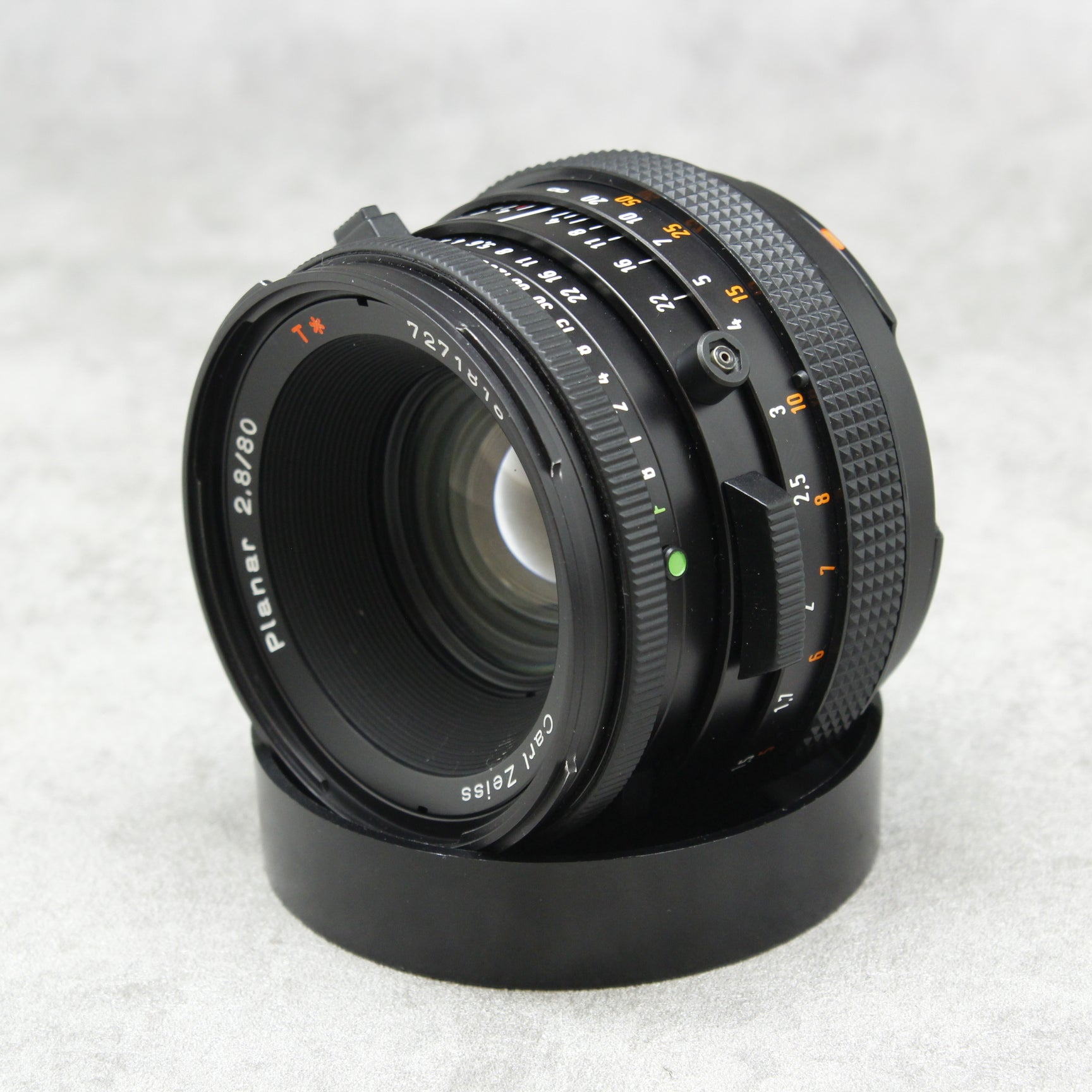 中古品 HASSELBLAD Carl Zeiss Planar T* CF 80mm F2.8 【9月27日(火