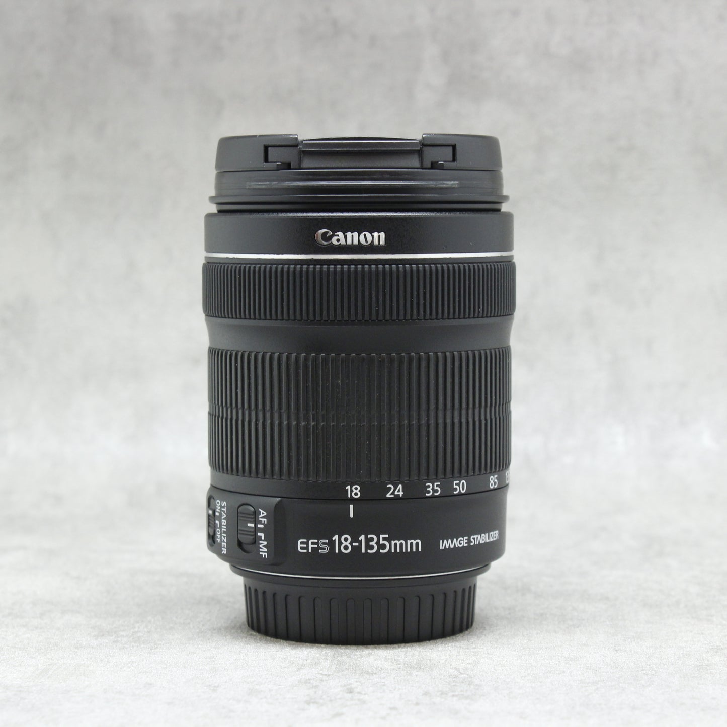 中古品 Canon EF-S 18-135mm F3.5-5.6 IS STM ☆8月19日(金)のYouTube生配信でご紹介☆