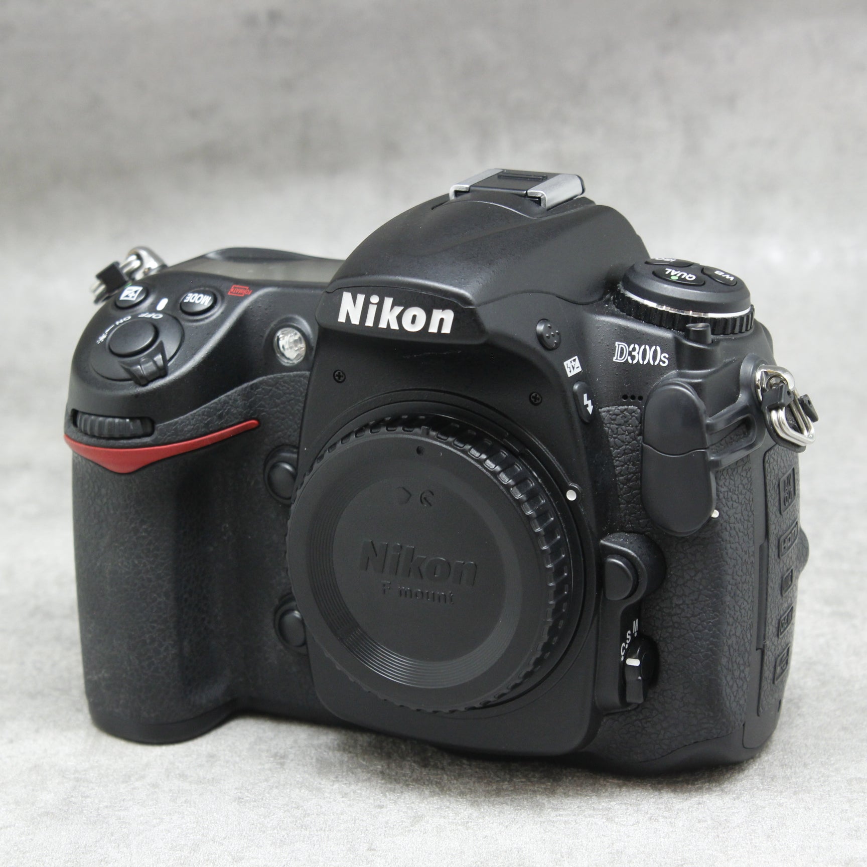 中古品 Nikon D300S ボディ ☆10月29日(土)のYouTube生配信で