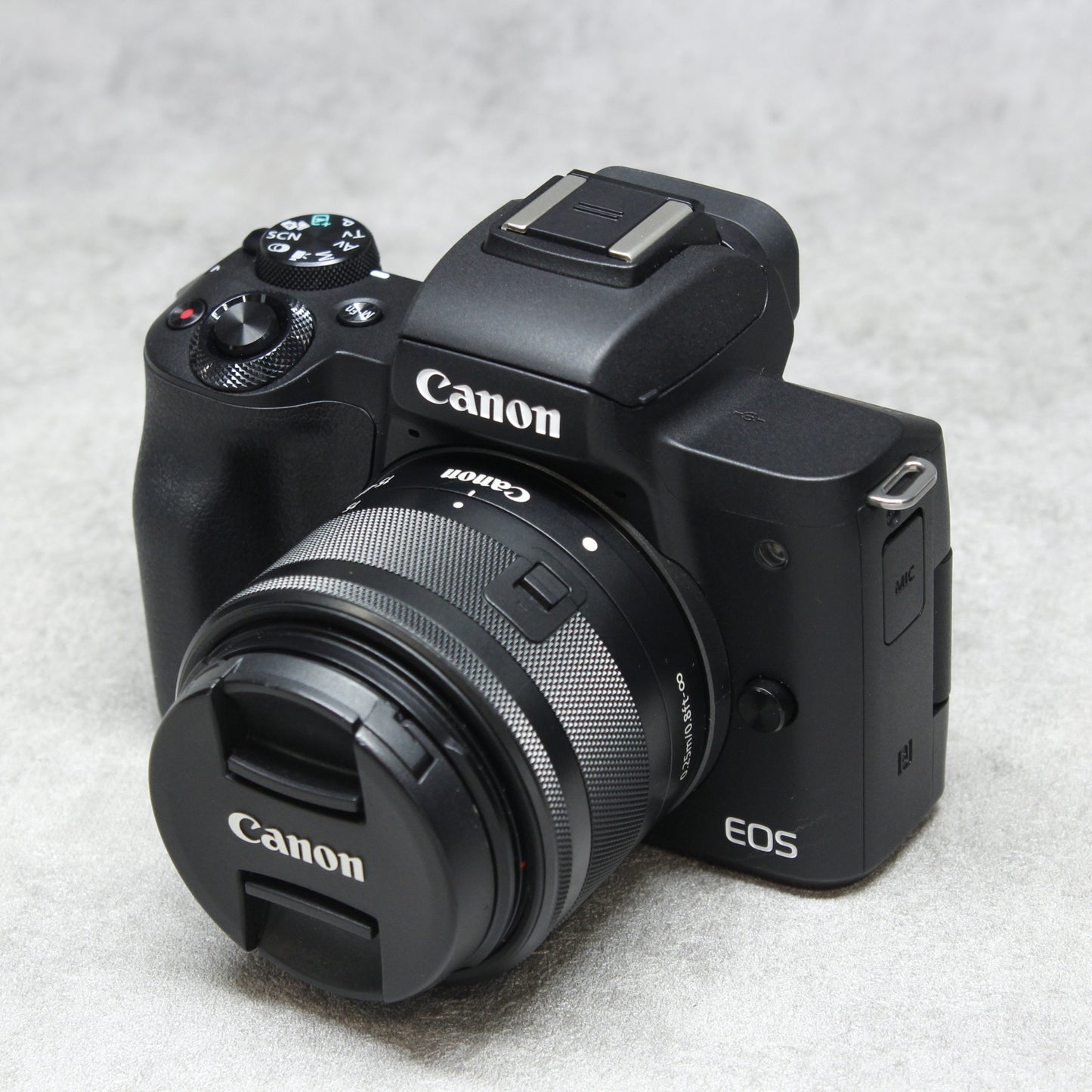中古品 Canon EOS Kiss M 標準レンズキット ブラック ☆3月2日(木)