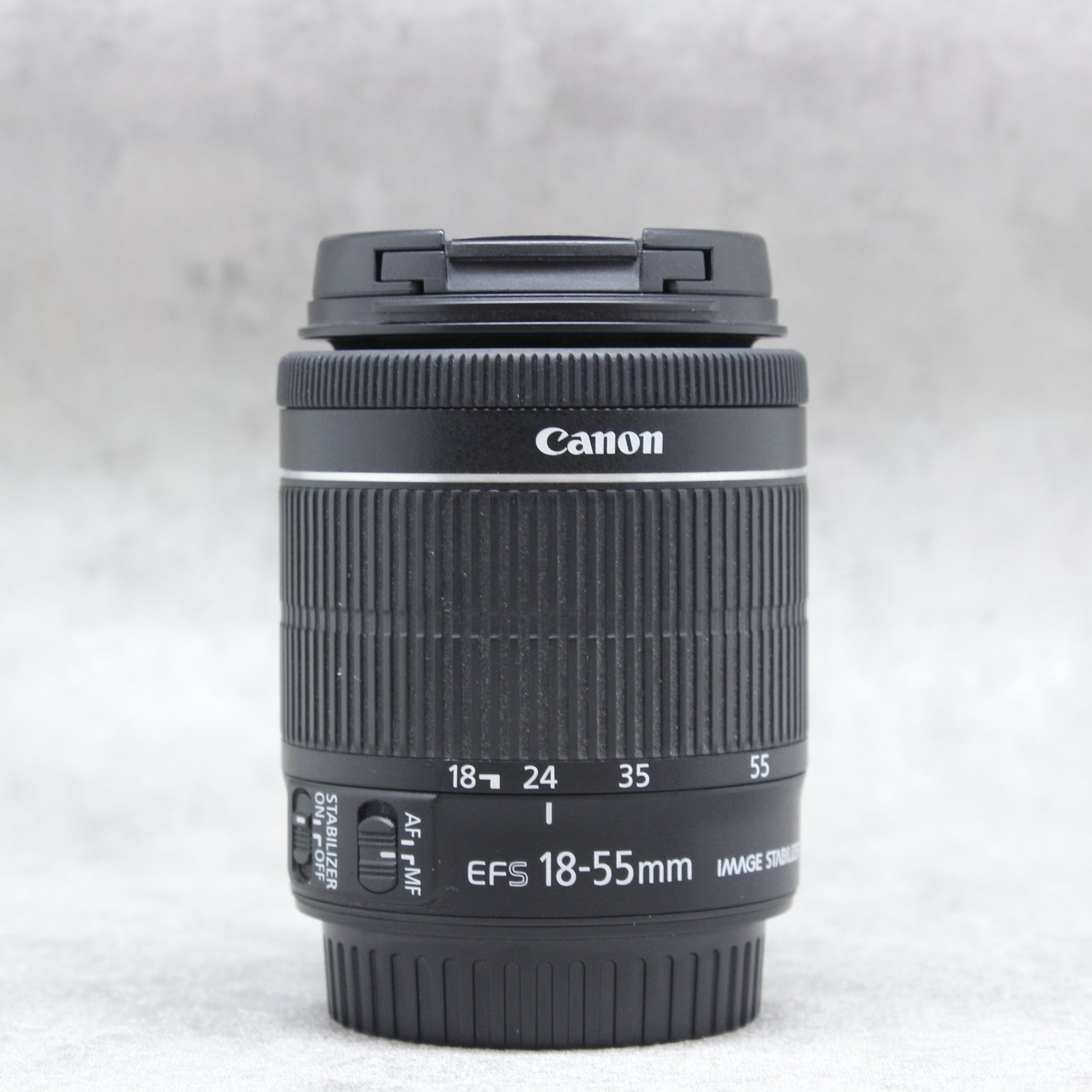 中古品 Canon EF-S 18-55mm F3.5-5.6 IS STM ☆1月5日(木)のYouTube生配信でご紹介☆